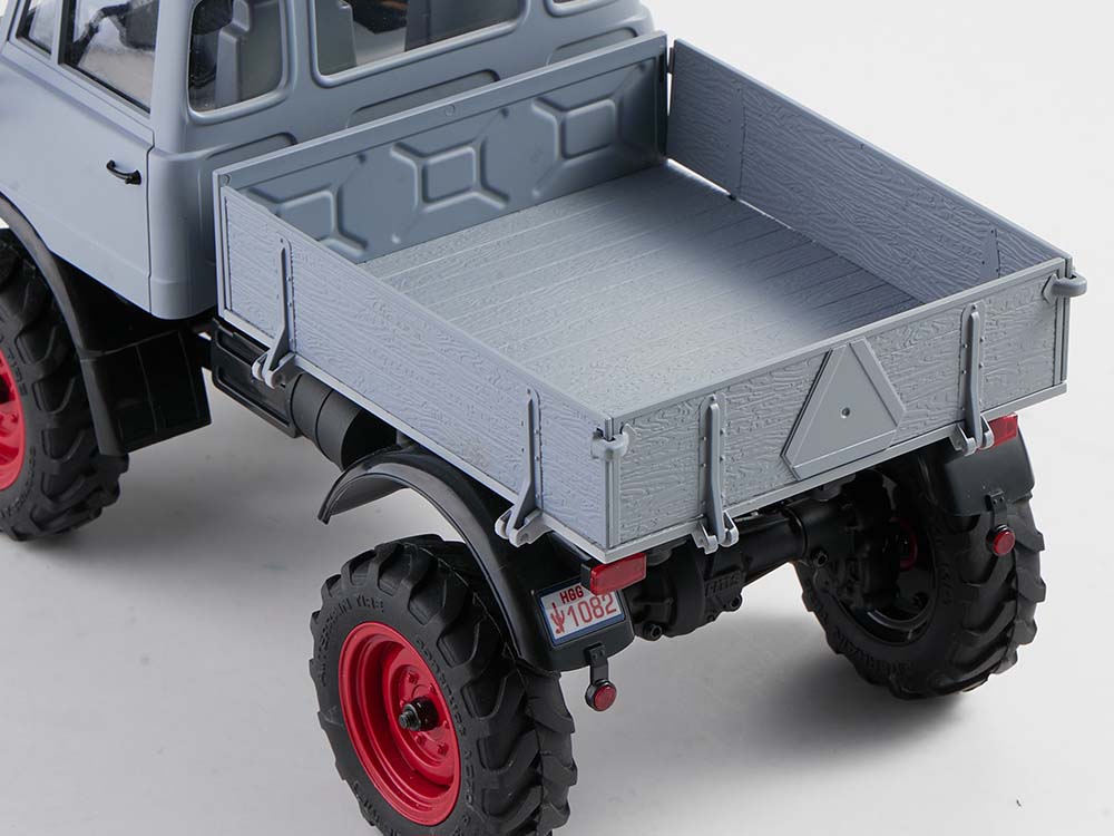 FMS 1-24 FCX24 Mercedes-Benz Unimog 421 RTR Details GREY.jpg