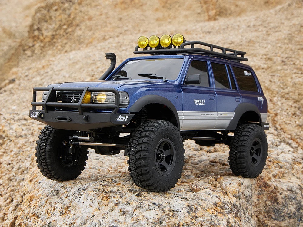 FMS 1-18 FCX18 Toyota Land Cruiser LC80 RTR Outdoors-3 BLUE.jpg