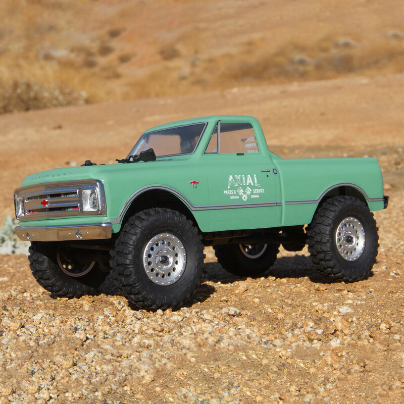 1 24 SCX24 1967 Chevrolet C10 4WD Truck Brushed RTR GREEN 1.jpg